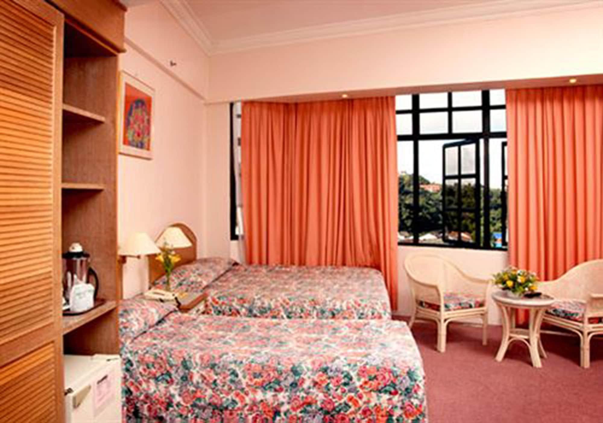 Hotel Rosa Passadena Камерън Хайлендс Екстериор снимка