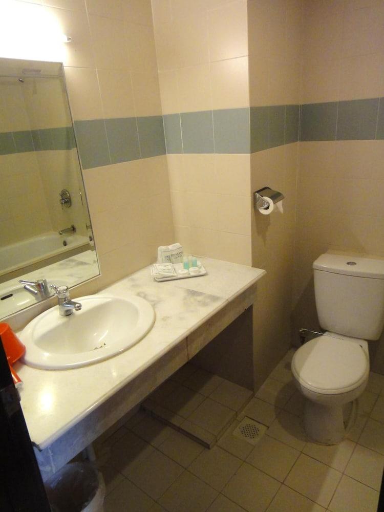Hotel Rosa Passadena Камерън Хайлендс Екстериор снимка