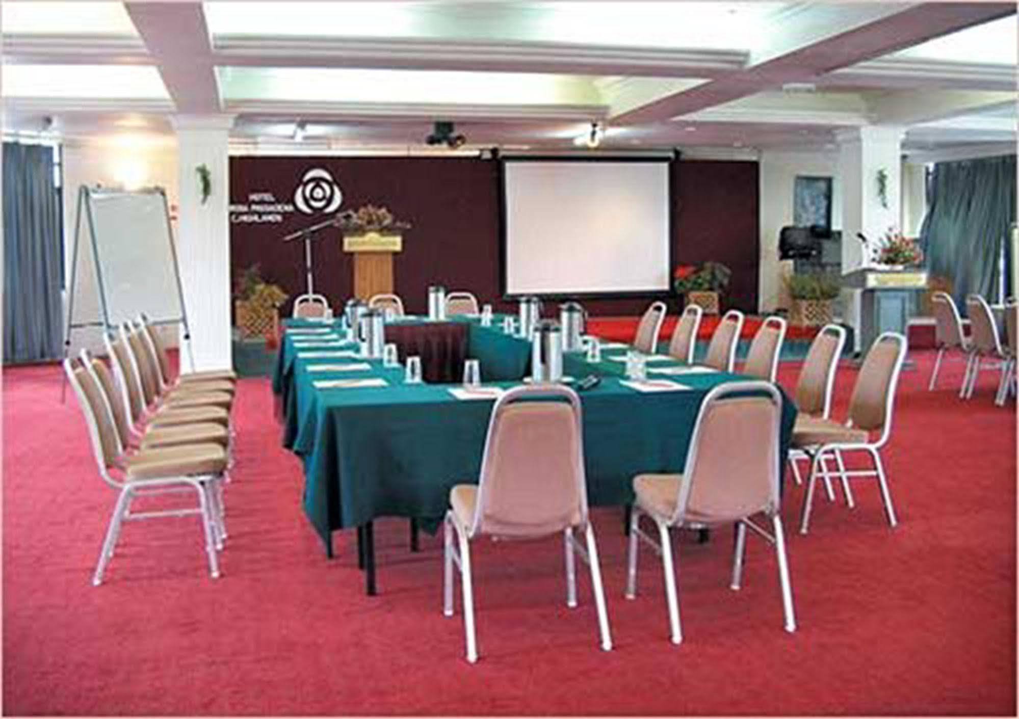 Hotel Rosa Passadena Камерън Хайлендс Екстериор снимка